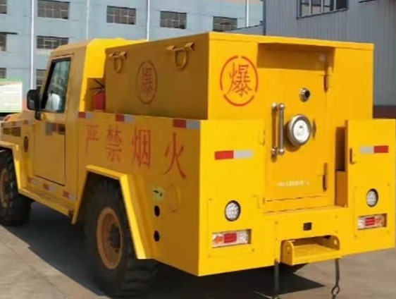 仪陇凯龙爆破器材运输车：保障爆破任务的安全运行